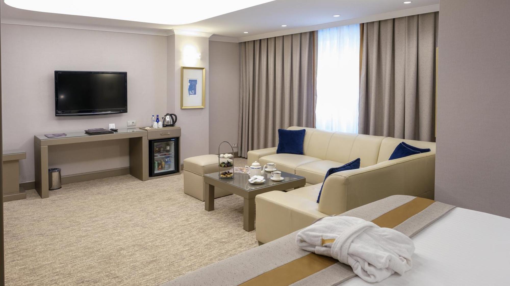 Altinel Ankara Hotel & Convention Center Экстерьер фото