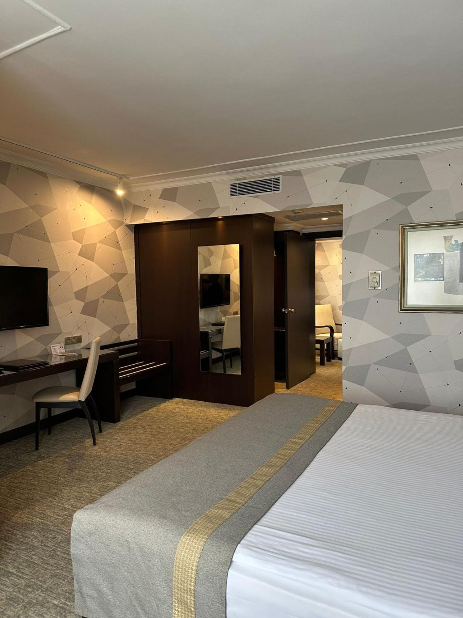 Altinel Ankara Hotel & Convention Center Экстерьер фото