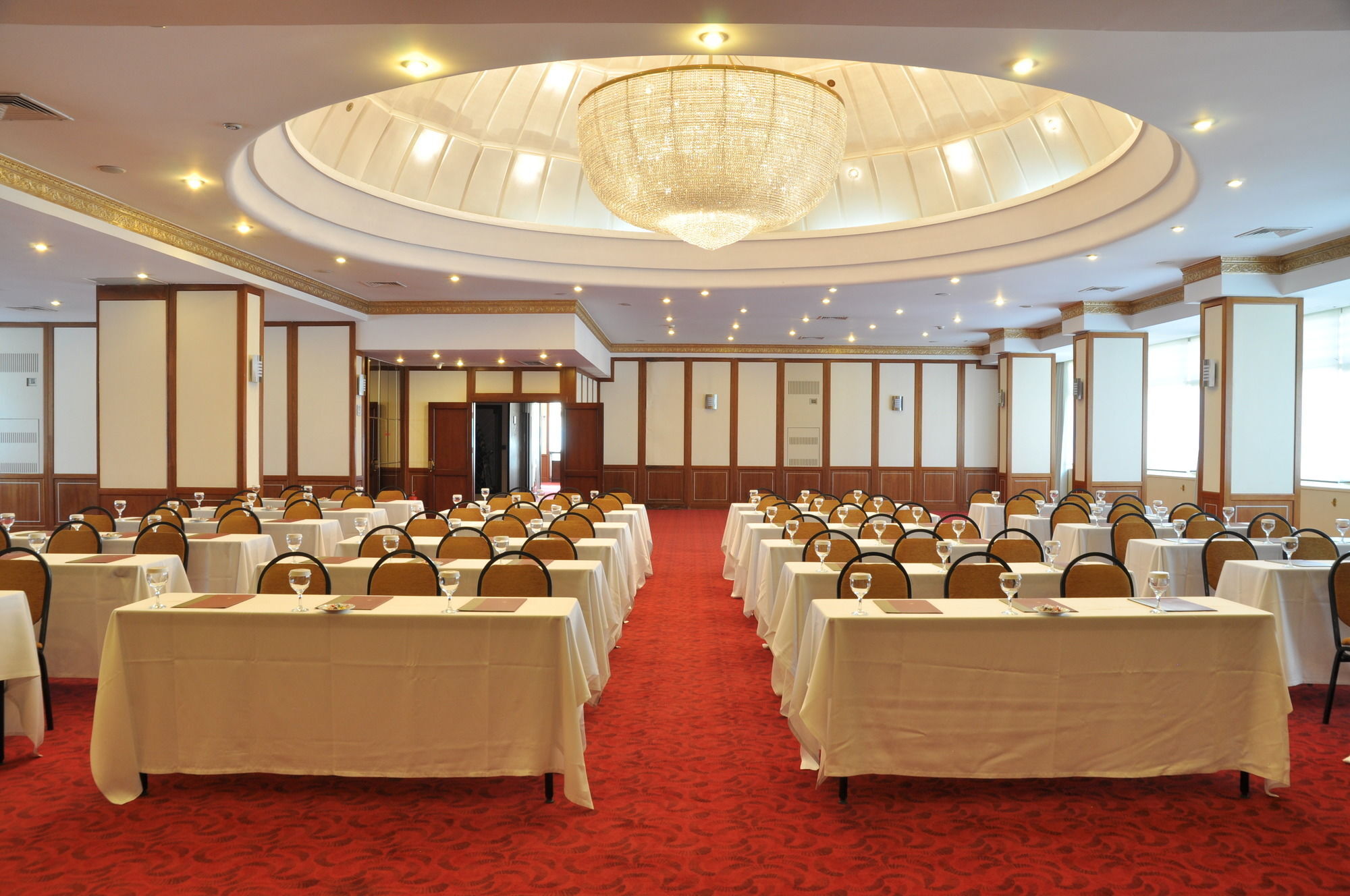 Altinel Ankara Hotel & Convention Center Экстерьер фото