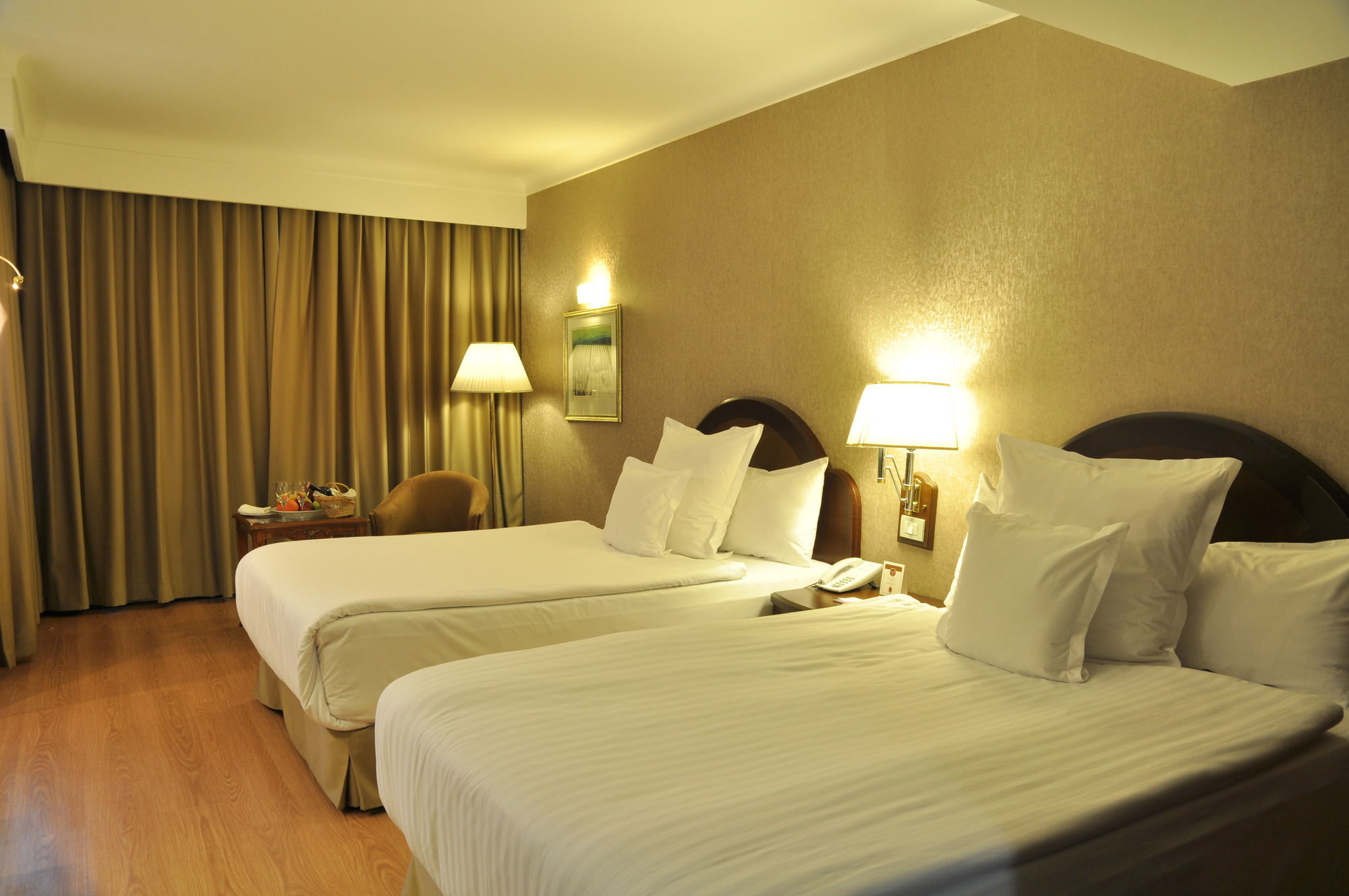 Altinel Ankara Hotel & Convention Center Экстерьер фото