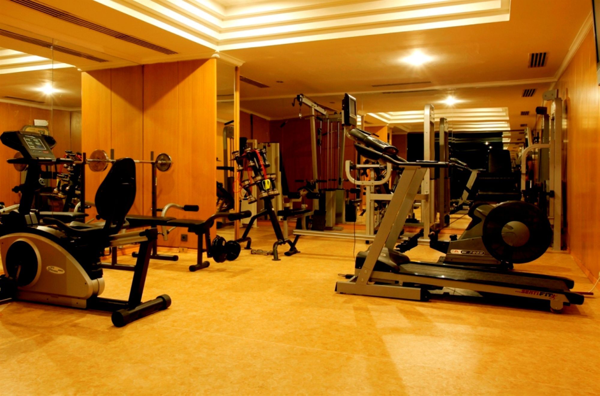 Altinel Ankara Hotel & Convention Center Экстерьер фото